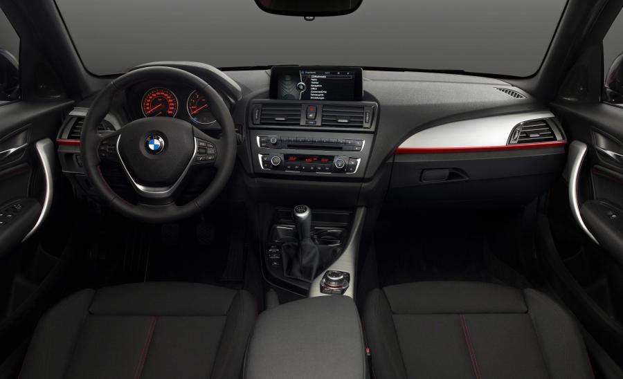  BMW 118i Sport Line 2011 года  (фото 129 из 185)